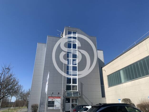 Büro-/Praxisfläche zur Miete teilbar ab 51 m² Pirk Hof 95032