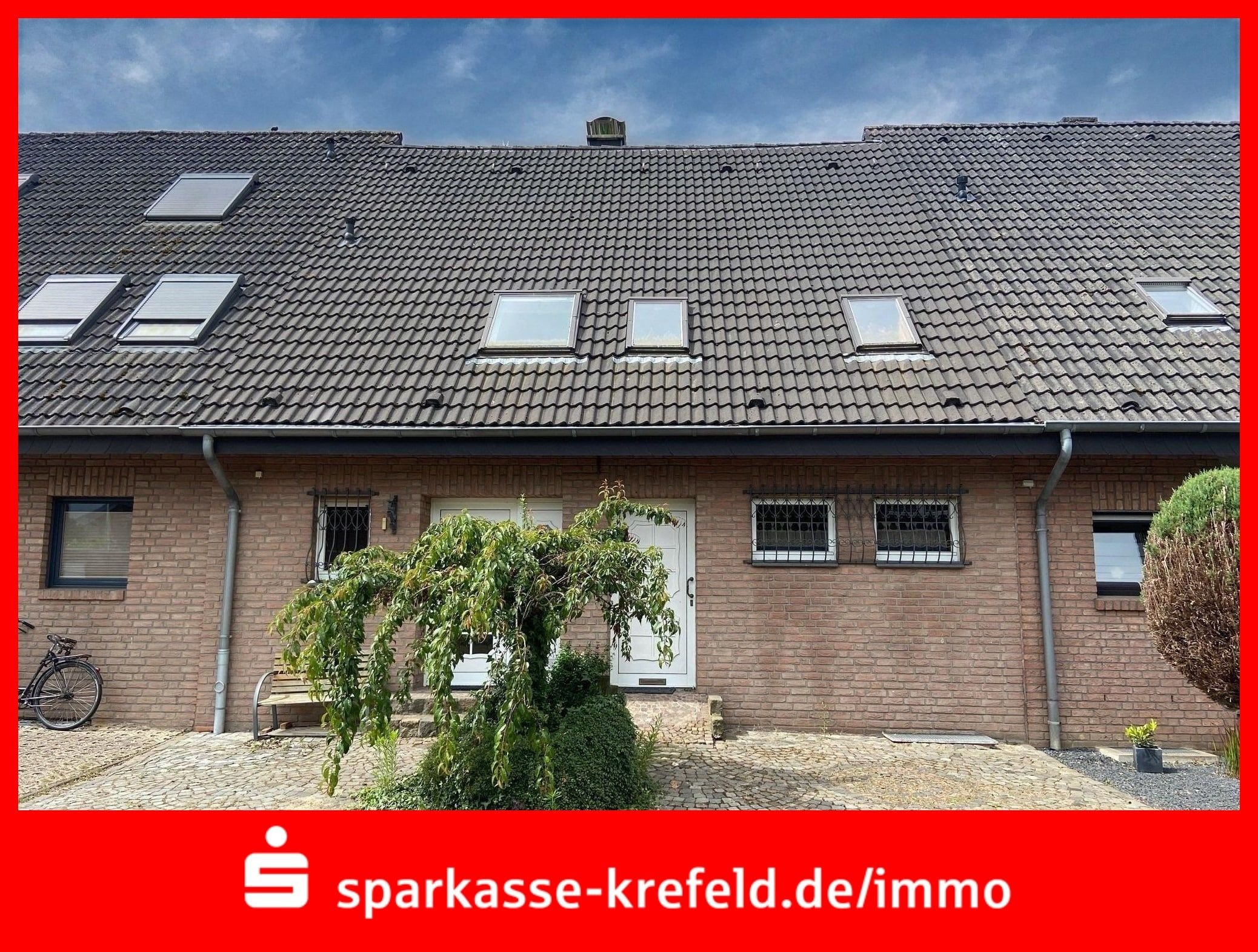 Reihenmittelhaus zum Kauf 259.000 € 4 Zimmer 134,4 m²<br/>Wohnfläche 248 m²<br/>Grundstück ab sofort<br/>Verfügbarkeit Nieukerk Kerken 47647