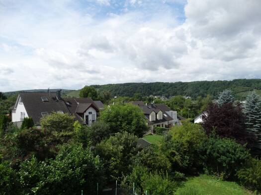 Wohnung zur Miete 920 € 3 Zimmer 79 m² Geschoss 2/3 frei ab 01.10.2026 Moselweiß Koblenz 56073