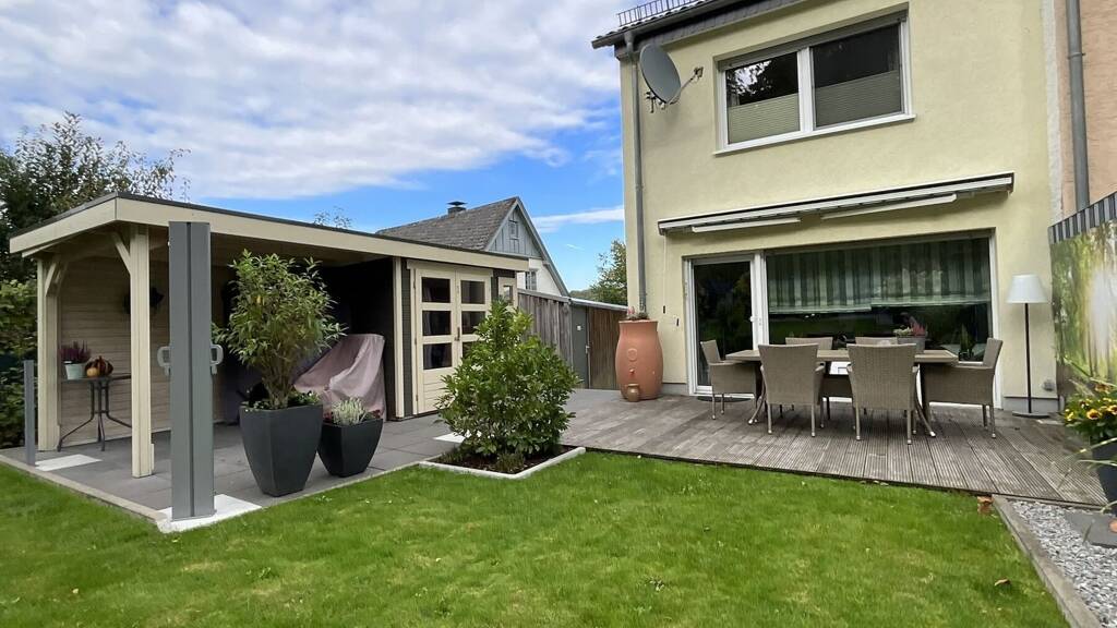 Einfamilienhaus zum Kauf 355.000 € 6 Zimmer 151 m² 322 m² Grundstück frei ab 01.07.2026 Brilon 59929