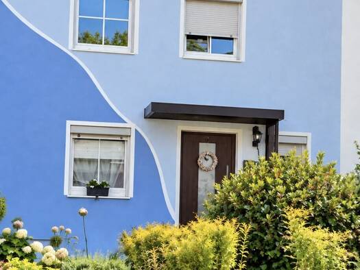 Mehrfamilienhaus zum Kauf 435.000 € 10 Zimmer 235 m² 384 m² Grundstück Innenstadt Hof 95032