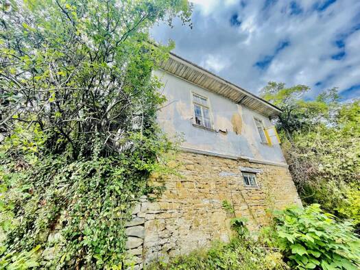 Reihenmittelhaus zum Kauf 14.000 € 100 m² Kumanite