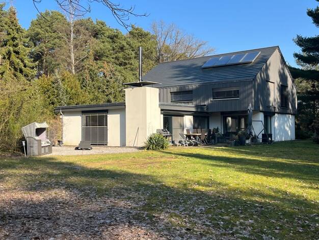 Einfamilienhaus zum Kauf 699.000 € 7 Zimmer 219,5 m² 7.712 m² Grundstück Dalldorf Leiferde 38542
