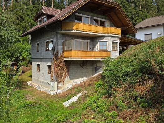 Einfamilienhaus zum Kauf 279.000 € 8 Zimmer 300 m² 933 m² Grundstück Achalm 9473