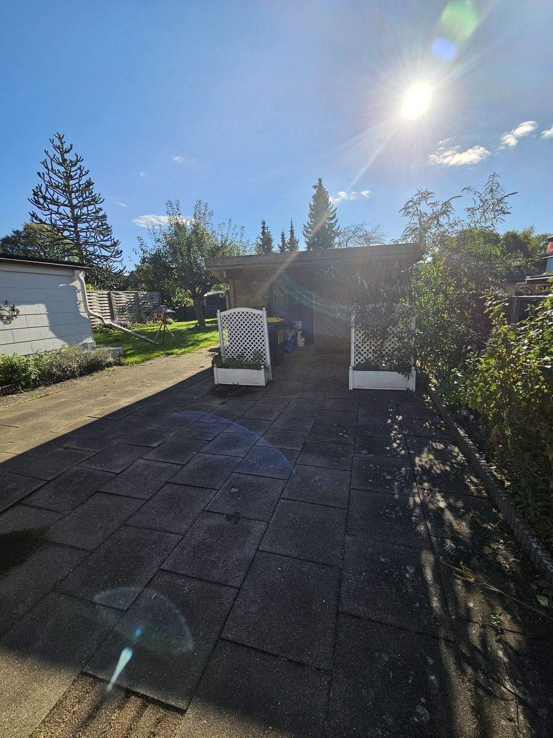 Immobilie in Norderstedt - Tolles Grundst. mit Sanierungsobjekt - Bild 1