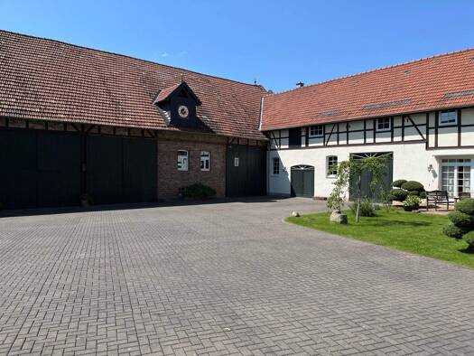 Einfamilienhaus zum Kauf 783.000 € 10 Zimmer 470 m² 2.650 m² Grundstück Warmenau Wolfsburg Warmenau 38448