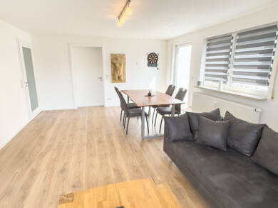 Wohnung zur Miete 1.100 € 4 Zimmer 123 m² Dachgeschoss Coburg 96450