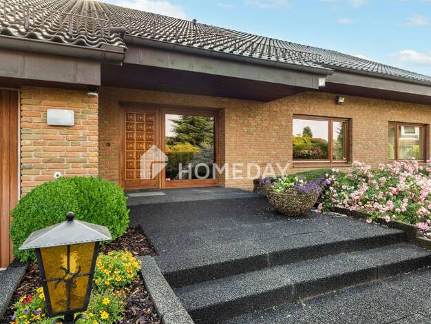 Bungalow zum Kauf 599.000 € 7 Zimmer 377 m² 2.520 m² Grundstück Kropp Kropp 24848