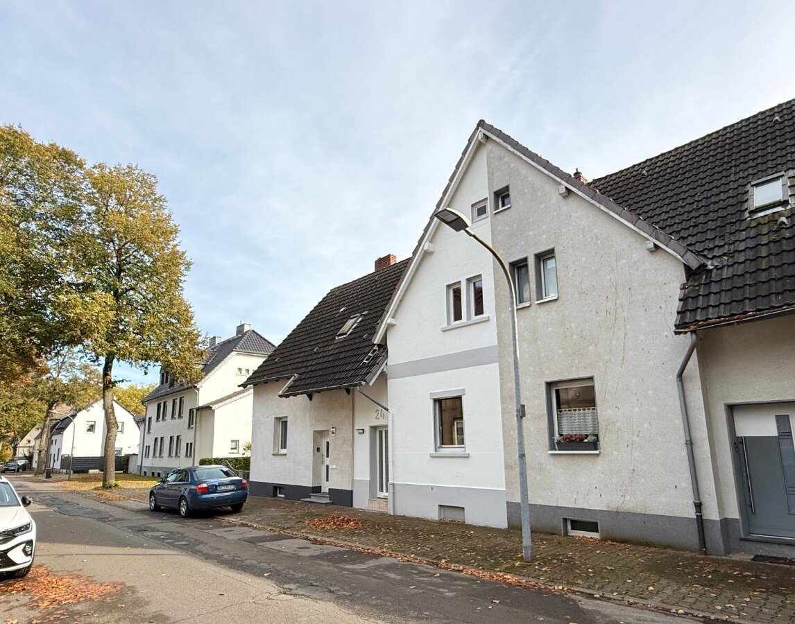 Reihenmittelhaus zum Kauf provisionsfrei 189.000 € 3 Zimmer 80,5 m²<br/>Wohnfläche 419 m²<br/>Grundstück Trappenstraße 24 Eigen Bottrop 46240