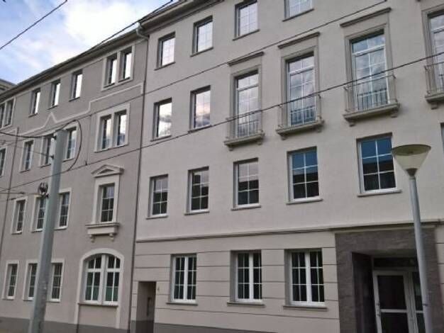 Wohnung zur Miete 680 € 4 Zimmer 95 m² Geschoss 3/5 frei ab sofort Ernst-Toller-Str. 2 Innenstadt Gera 07545