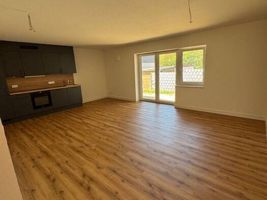 Terrassenwohnung zur Miete 980 € 2 Zimmer 70 m² Geschoss EG/2 frei ab sofort Ostenfelder Straße 85 Husum Husum 25813