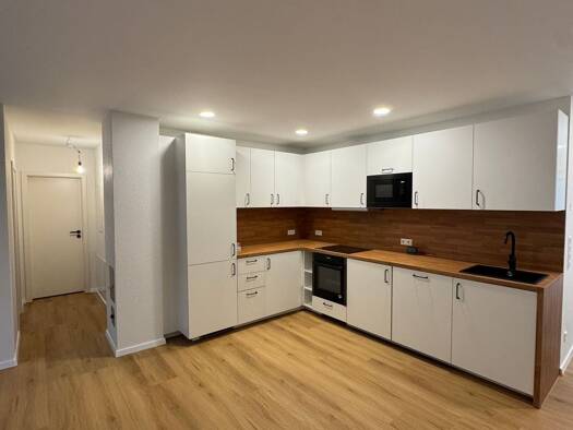 Wohnung zur Miete 950 € 2 Zimmer 56 m² Geschoss -1/3 frei ab 01.10.2026 Gaiberg 69251
