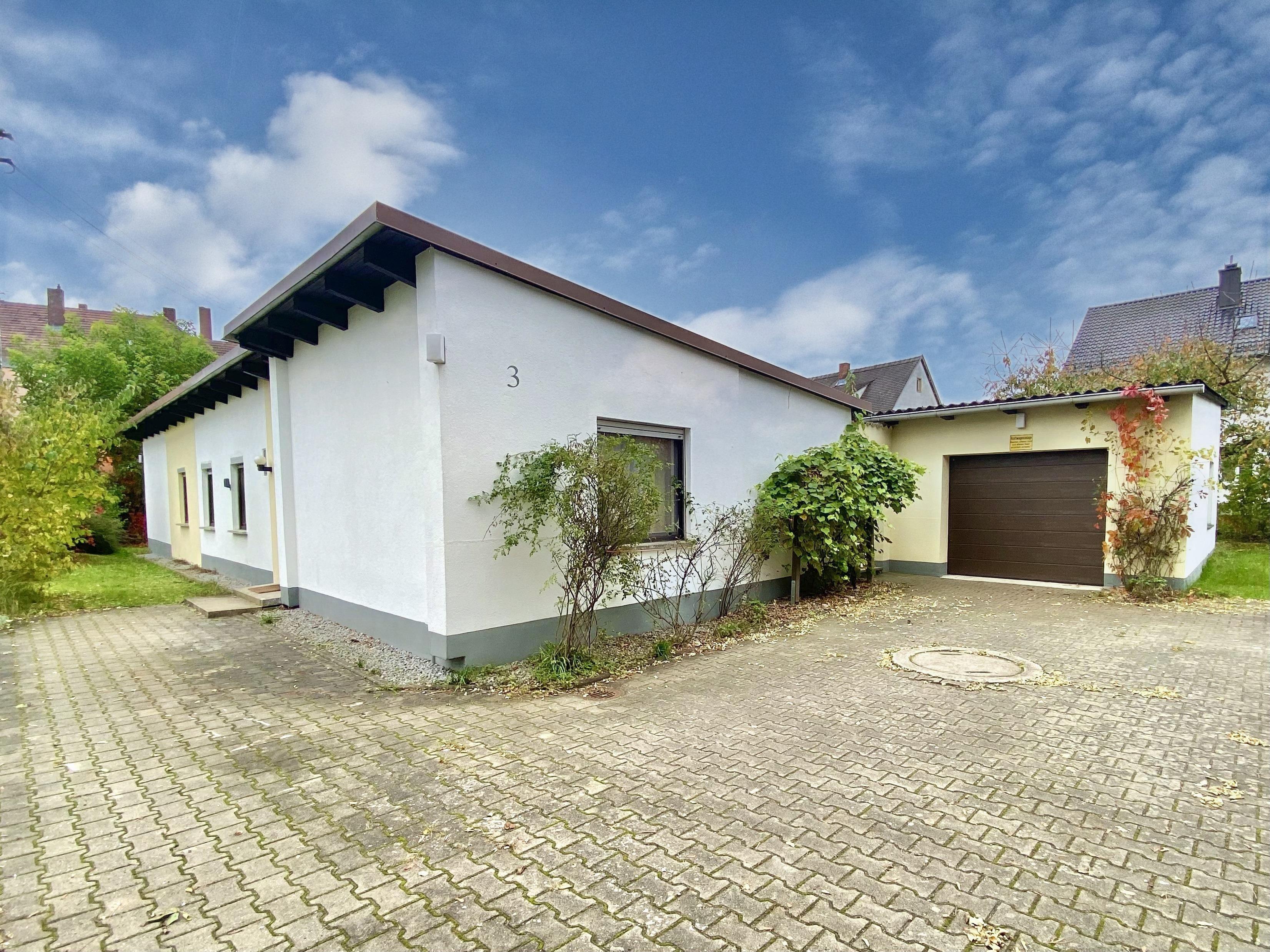 Bungalow zum Kauf 360.000 € 6 Zimmer 121,3 m²<br/>Wohnfläche 1.081 m²<br/>Grundstück Scheßlitz Scheßlitz 96110