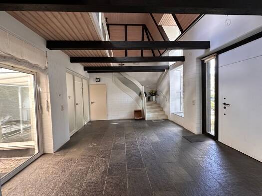 Einfamilienhaus zum Kauf 950.000 € 6 Zimmer 440 m² frei ab sofort Mürwiker Straße 99a Fruerlund Flensburg 24943