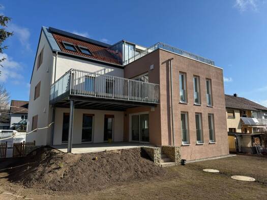 Terrassenwohnung zum Kauf provisionsfrei 644.000 € 3,5 Zimmer 117,5 m² 1. Geschoss frei ab sofort Wallensteinstraße 23 Altdorf Altdorf bei Nürnberg 90518