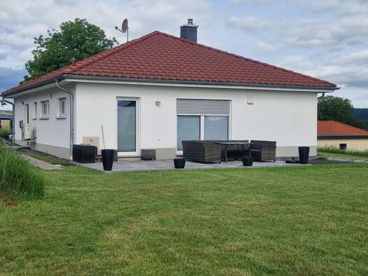 Einfamilienhaus zur Miete 4 Zimmer 118 m² 1.400 m² Grundstück frei ab sofort Könitz Unterwellenborn 07333