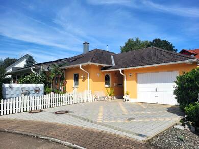 Bungalow zum Kauf 549.000 € 3,5 Zimmer 123 m² 663 m² Grundstück Kirchberg Kirchberg an der Iller 88486