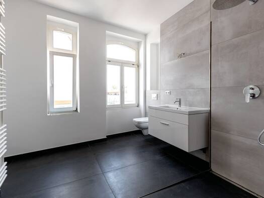 Wohnung zur Miete 1.530 € 3 Zimmer 102 m² 3. Geschoss frei ab sofort Altstadt Erfurt 99084