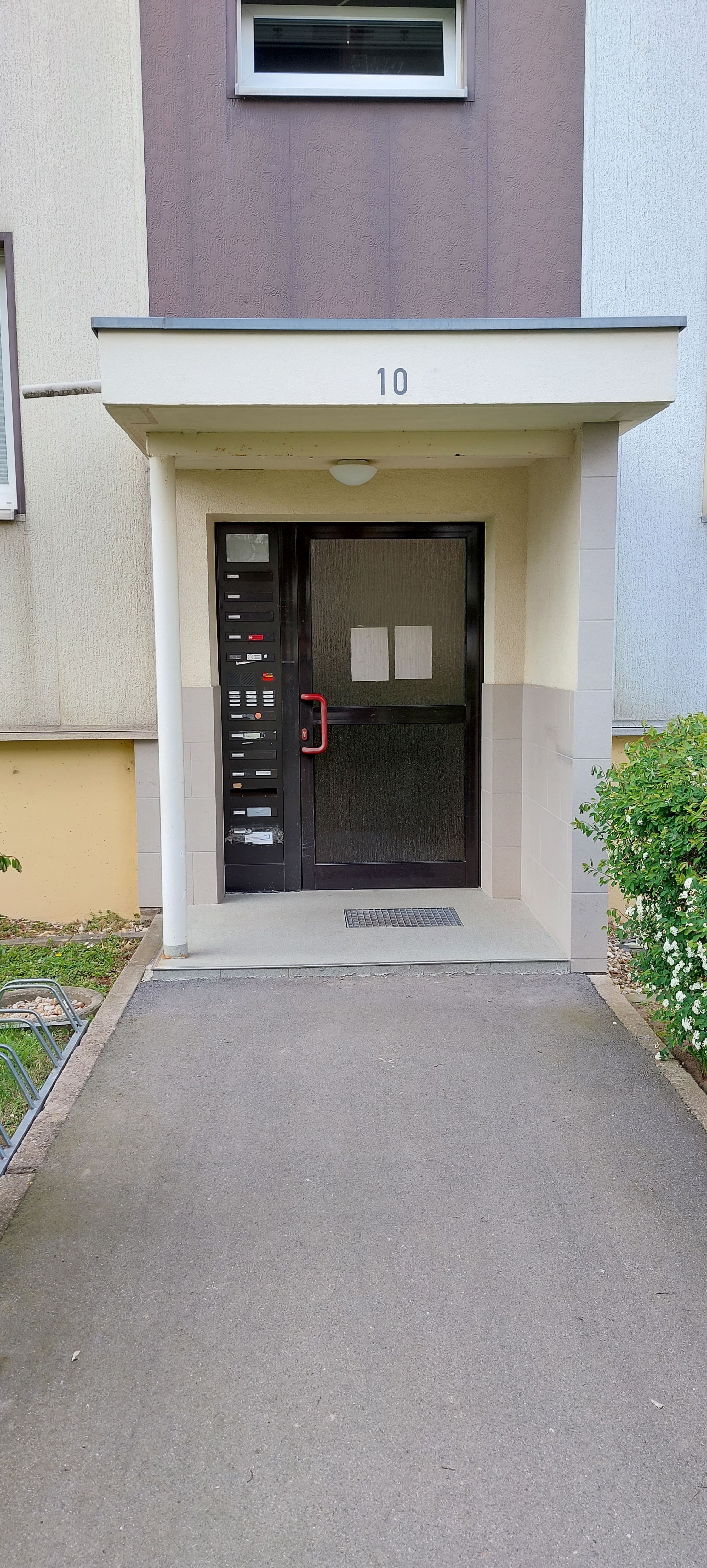 Wohnung zur Miete 210 € 3 Zimmer 60 m²<br/>Wohnfläche 3.<br/>Geschoss Außenring Thurm Mülsen 08132