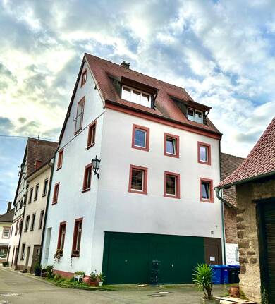 Mehrfamilienhaus zum Kauf 478.000 € 7,5 Zimmer 175 m² 89 m² Grundstück Kenzingen Kenzingen 79341