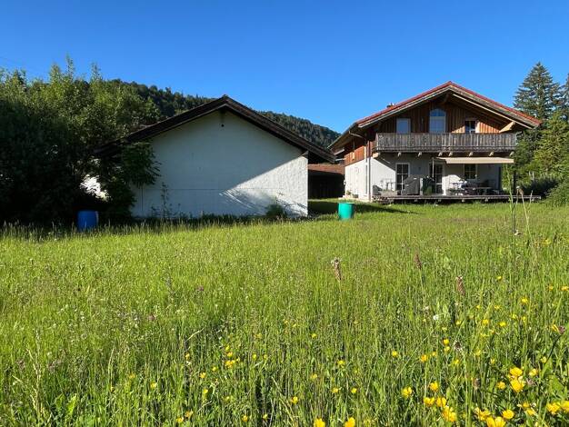 Einfamilienhaus zum Kauf 1.690.000 € 7 Zimmer 180 m² 2.344 m² Grundstück Oberau Oberau 82496