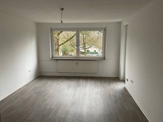 Wohnung zur Miete nur mit Wohnberechtigungsschein 407 € 3 Zimmer 75,5 m² 2. Geschoss frei ab 24.09.2026 Orionstraße 7 Jöllenbeck Jöllenbeck 33739