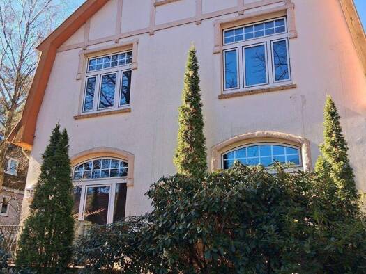 Villa zum Kauf 1.390.000 € 8 Zimmer 200 m² 1.764 m² Grundstück frei ab sofort Schnelsen Hamburg 22457