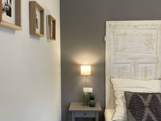 Studio zur Miete 800 € 1 Zimmer 35 m² EG frei ab sofort Im Stolzenwingert 28a Nittel 54453