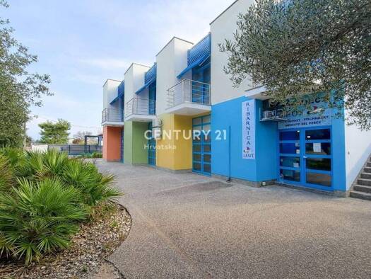 Ladenfläche zum Kauf 1.000.000 € Nin