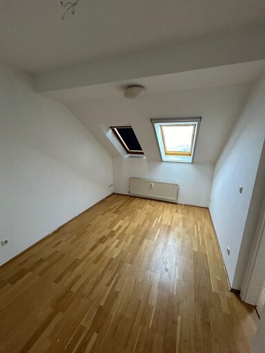 Wohnung zur Miete 260 € 3 Zimmer 59 m² 4. Geschoss frei ab sofort Dorotheenstraße 8 Schloßchemnitz 024 Chemnitz 09113