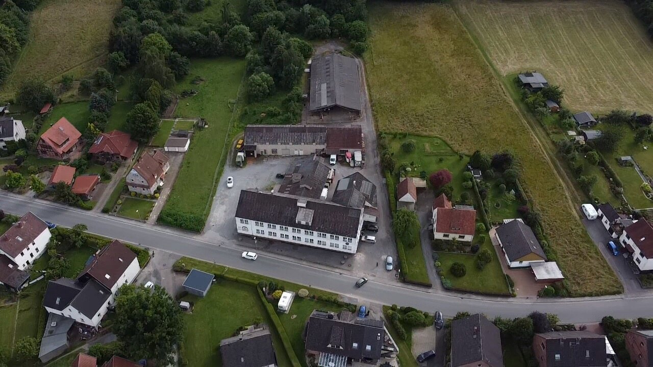 Immobilie zum Kauf 350.000 € 3.484 m²<br/>Grundstück Bega Dörentrup 32694