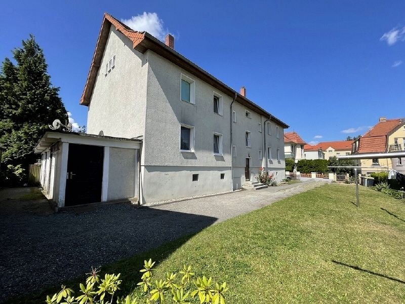 Mehrfamilienhaus zum Kauf als Kapitalanlage geeignet 195.000 € 12 Zimmer 276 m²<br/>Wohnfläche 720 m²<br/>Grundstück Neugersdorf Neugersdorf 02727