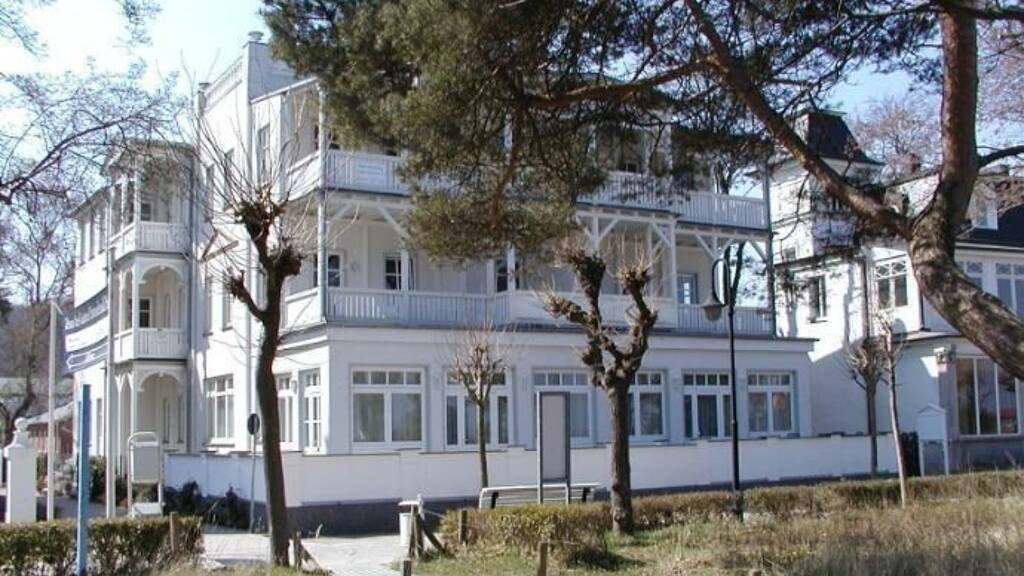 Studio zur Miete 4.000 € Strandpromenade 21 Binz 18609