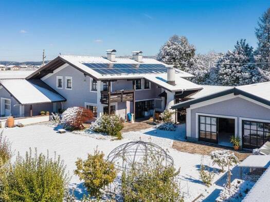 Einfamilienhaus zum Kauf 890.000 € 10 Zimmer 280,8 m² 1.706 m² Grundstück Mattighofen 5230