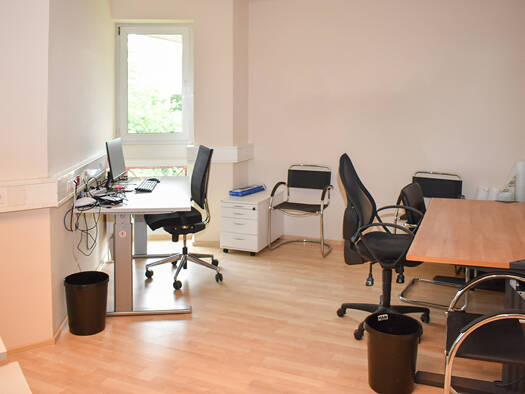 Bürogebäude zur Miete 1.330 € 190 m² Bürofläche Lehrte 31275