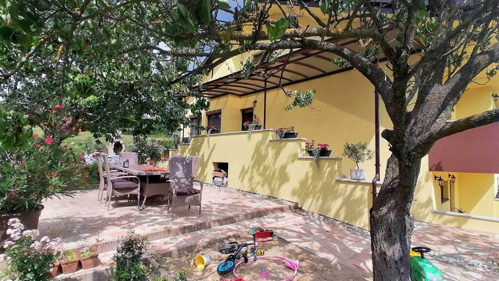 Haus zum Kauf 318.000 € 5 Zimmer 143 m² 1.708 m² Grundstück Zalacsány