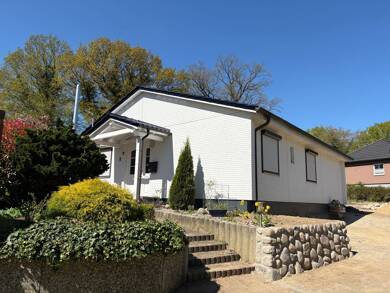 Bungalow zur Miete 1.350 € 3 Zimmer 120 m² 750 m² Grundstück frei ab sofort Nütschau Travenbrück 23843