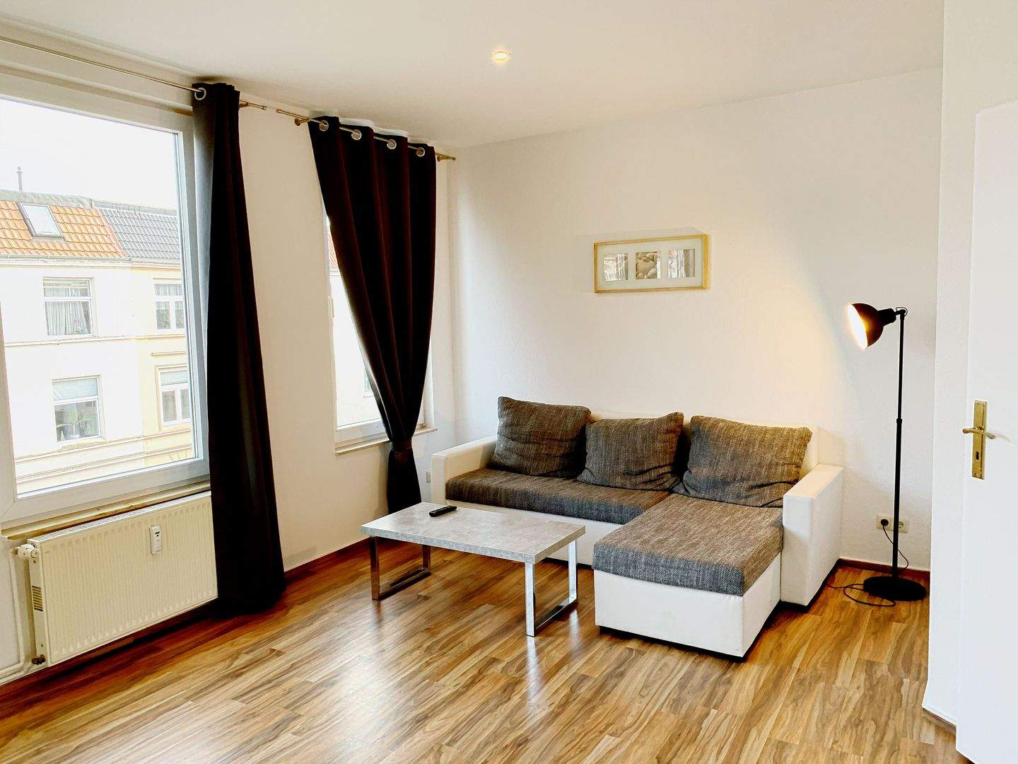 Immobilie in Wismar - Saniertes MFH in Wismar´s Hafennähe! *Möbliert* - Bild 0