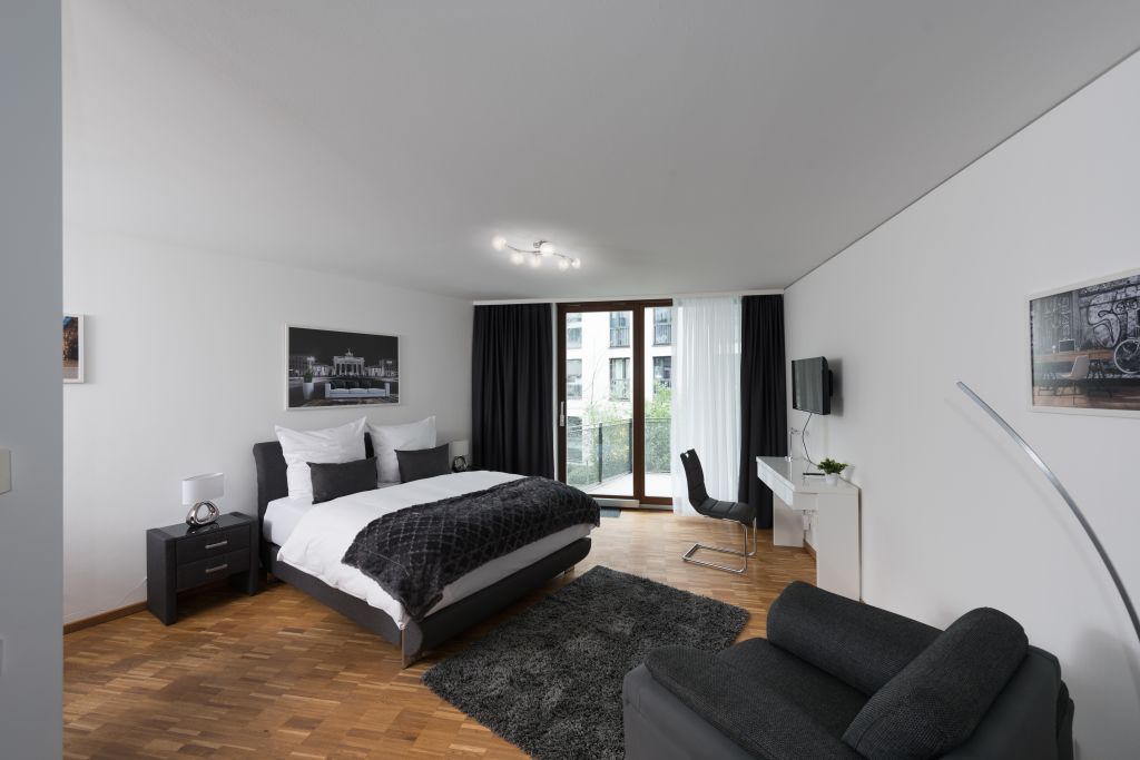 Wohnung zur Miete Wohnen auf Zeit 1.490 € 1 Zimmer 39 m²<br/>Wohnfläche 09.09.2024<br/>Verfügbarkeit Brunnen Straße Gesundbrunnen Berlin 10119