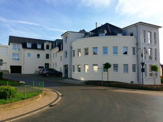 Wohnung zur Miete 910 € 3 Zimmer 92 m² frei ab 16.12.2026 Aacher Straße 2 A Sirzenich Trierweiler 54311