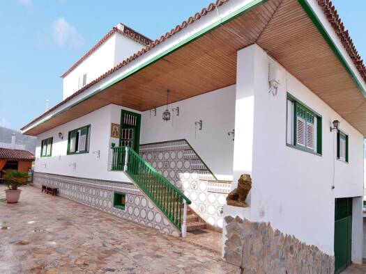 Einfamilienhaus zum Kauf provisionsfrei 350.000 € 5 Zimmer 201 m² 950 m² Grundstück Icod de los Vinos 38430