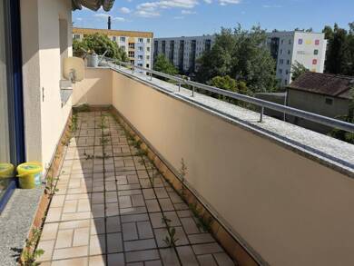 Wohnung zur Miete 650 € 3 Zimmer 87 m² Dachgeschoss Radeberg Radeberg 01454