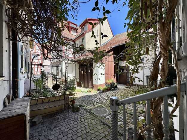 Einfamilienhaus zum Kauf provisionsfrei 329.500 € 7 Zimmer 167 m² 118 m² Grundstück Heppenheim Heppenheim 64646