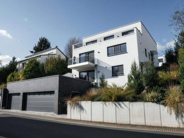 Villa zum Kauf provisionsfrei 1.691.717 € 10 Zimmer 290 m² 674 m² Grundstück Erlabrunn 97250