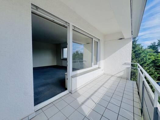 Wohnung zum Kauf 299.000 € 4,5 Zimmer 108 m² 3. Geschoss Stadtgebiet Göppingen 73033
