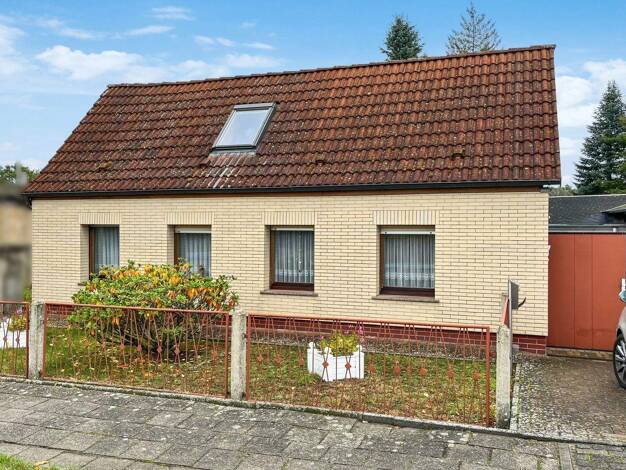 Einfamilienhaus zum Kauf 149.500 € 4 Zimmer 92,7 m² 420 m² Grundstück Treuenbrietzen Treuenbrietzen 14929