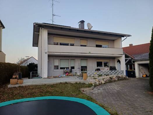 Einfamilienhaus zur Miete 800 € 5 Zimmer 140 m² 800 m² Grundstück frei ab sofort Bayerbach 94137