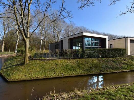 Einfamilienhaus zum Kauf provisionsfrei 198.000 € 3 Zimmer 64 m² 350 m² Grundstück Buitenhuizerweg 2 Velsen-Zuid 1981LK