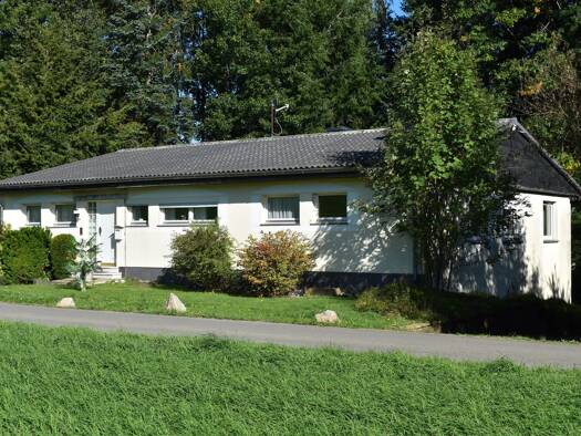 Mehrfamilienhaus zum Kauf 249.000 € 7 Zimmer 158 m² 3.424 m² Grundstück Kell 54427