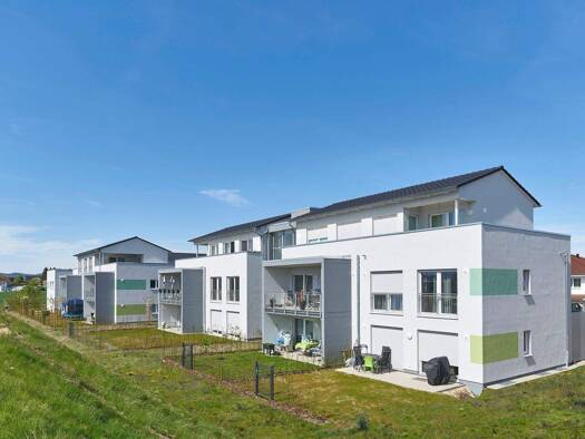 Maisonette zur Miete 950 € 3 Zimmer 99,7 m² EG frei ab 01.04.2026 Augustenweg 10 Leopoldshöhe 33818